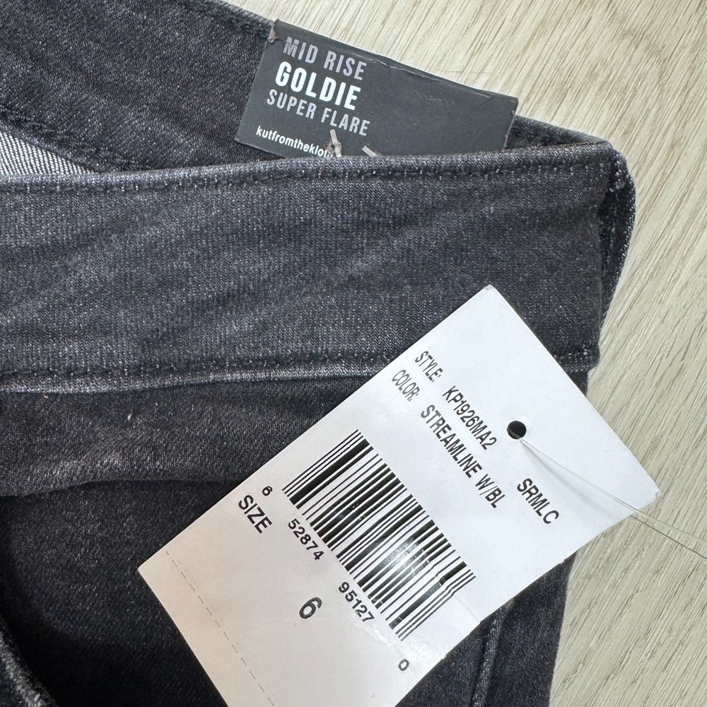 Kut From The Kloth High Rise Goldie Super Flare Jeans Size‎ 6 Black - Picture 6 of 9